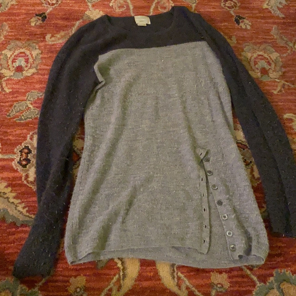 100% Cashmere Two-Toned Gray Sweater